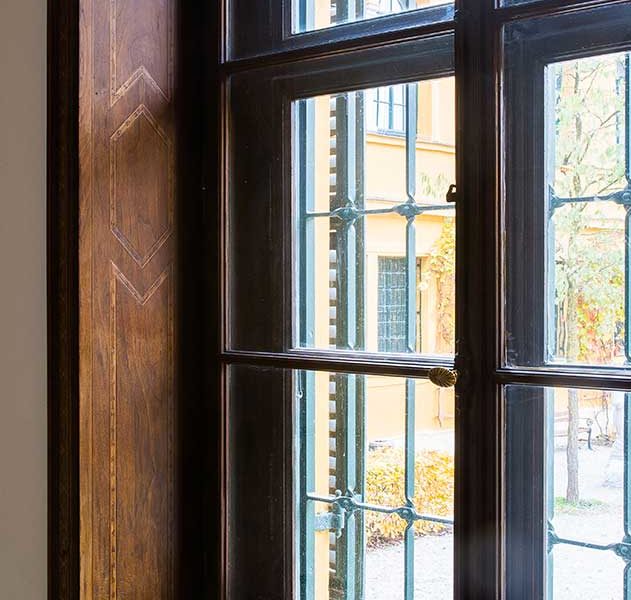 Schreinerei-Opperer-Holzfenster-historische-Kastenfenster